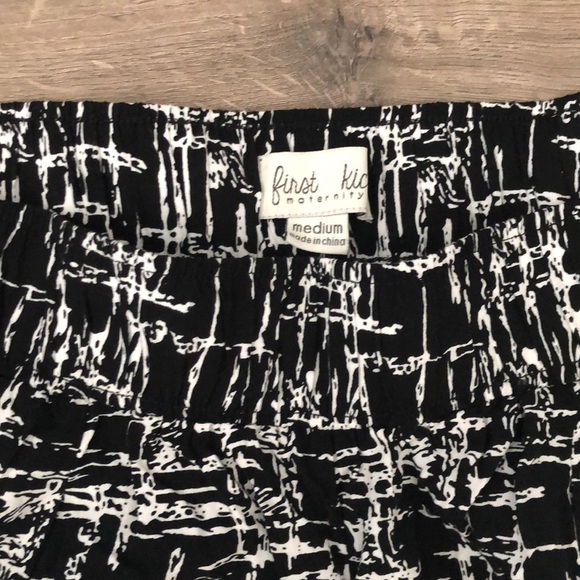 Maternity - BLACK AND WHITE CROP PANTS M - Picture 3 of 4